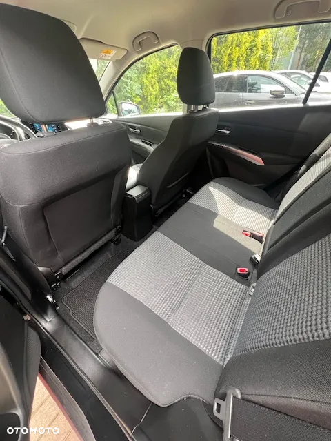Suzuki SX4 - 18