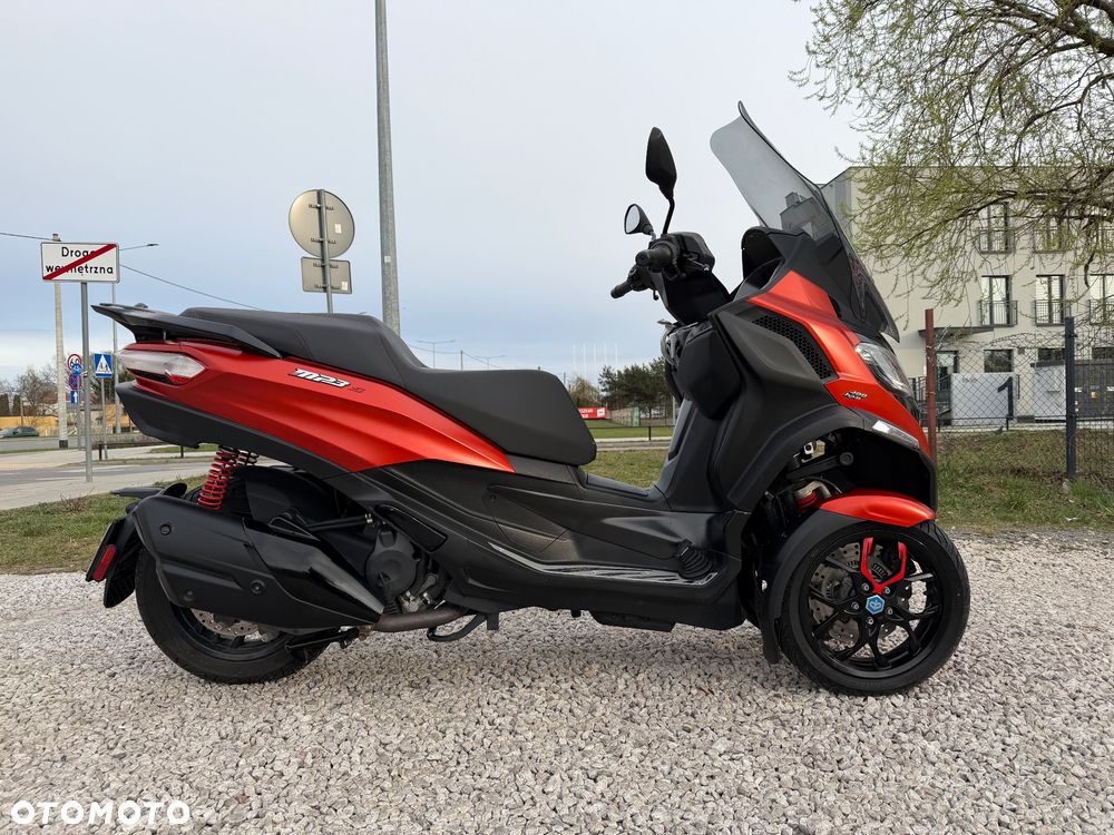 Piaggio MP-3 - 24