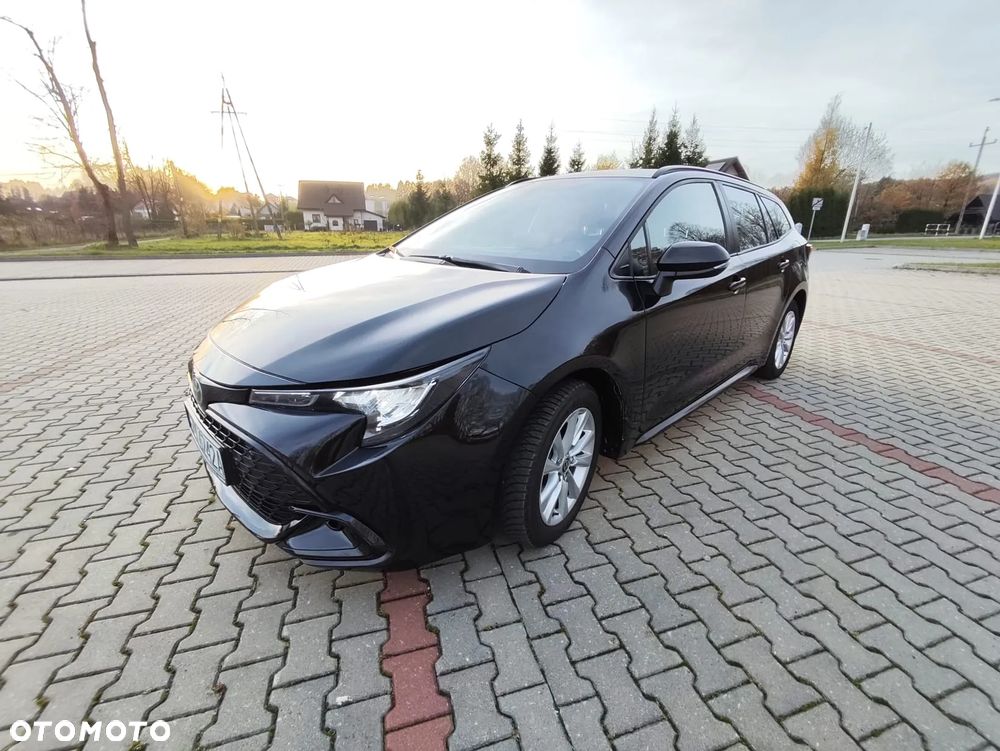 Toyota Corolla 1.8 Hybrid Comfort - 23