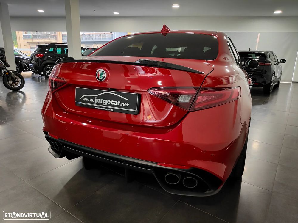 Alfa Romeo Giulia 2.9 Bi-Turbo Quadrifoglio AT8 - 20