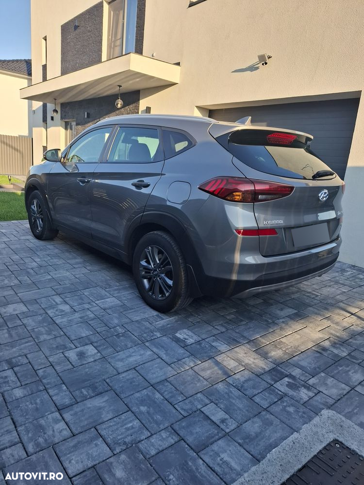 Hyundai Tucson 1.6 T-GDi 4WD 6MT Style - 3