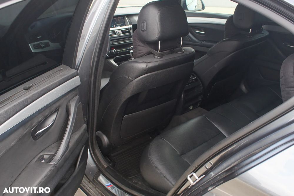 BMW Seria 5 520d Aut. M Sport Edition - 12