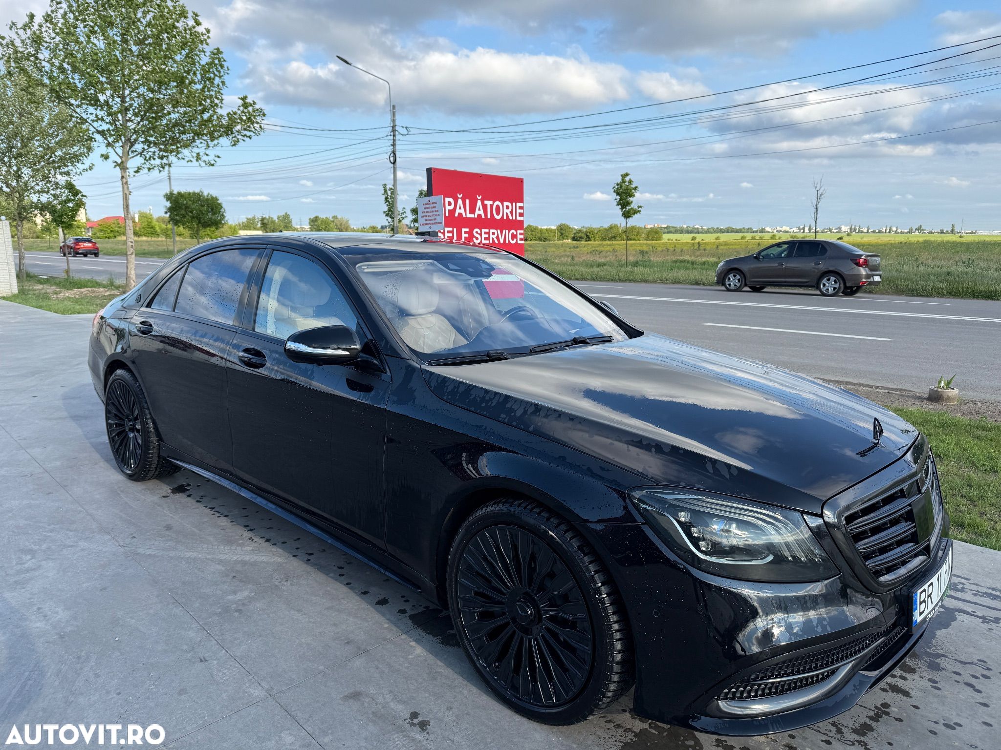 Mercedes-Benz S 560 4Matic 9G-TRONIC - 1