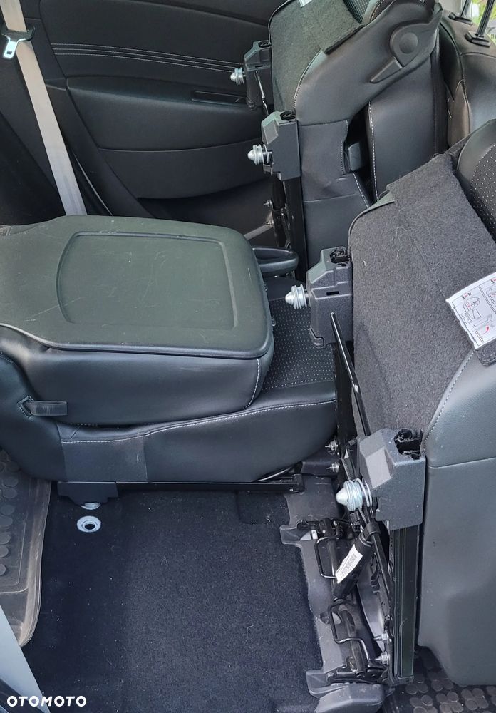 Renault Grand Scenic TCe 130 Bose Edition - 18