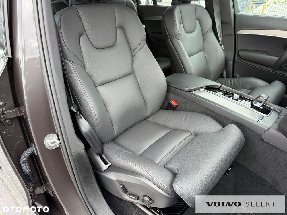Volvo XC 90 - 15
