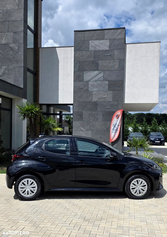Toyota Yaris 1.5 VVT-i HSD Exclusive Style - 6