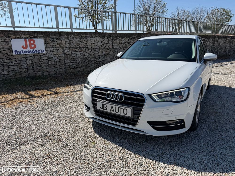 Audi A3 Sportback 1.6 TDI Sport - 2