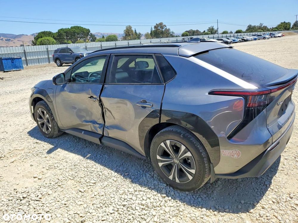Toyota bZ4X - 3