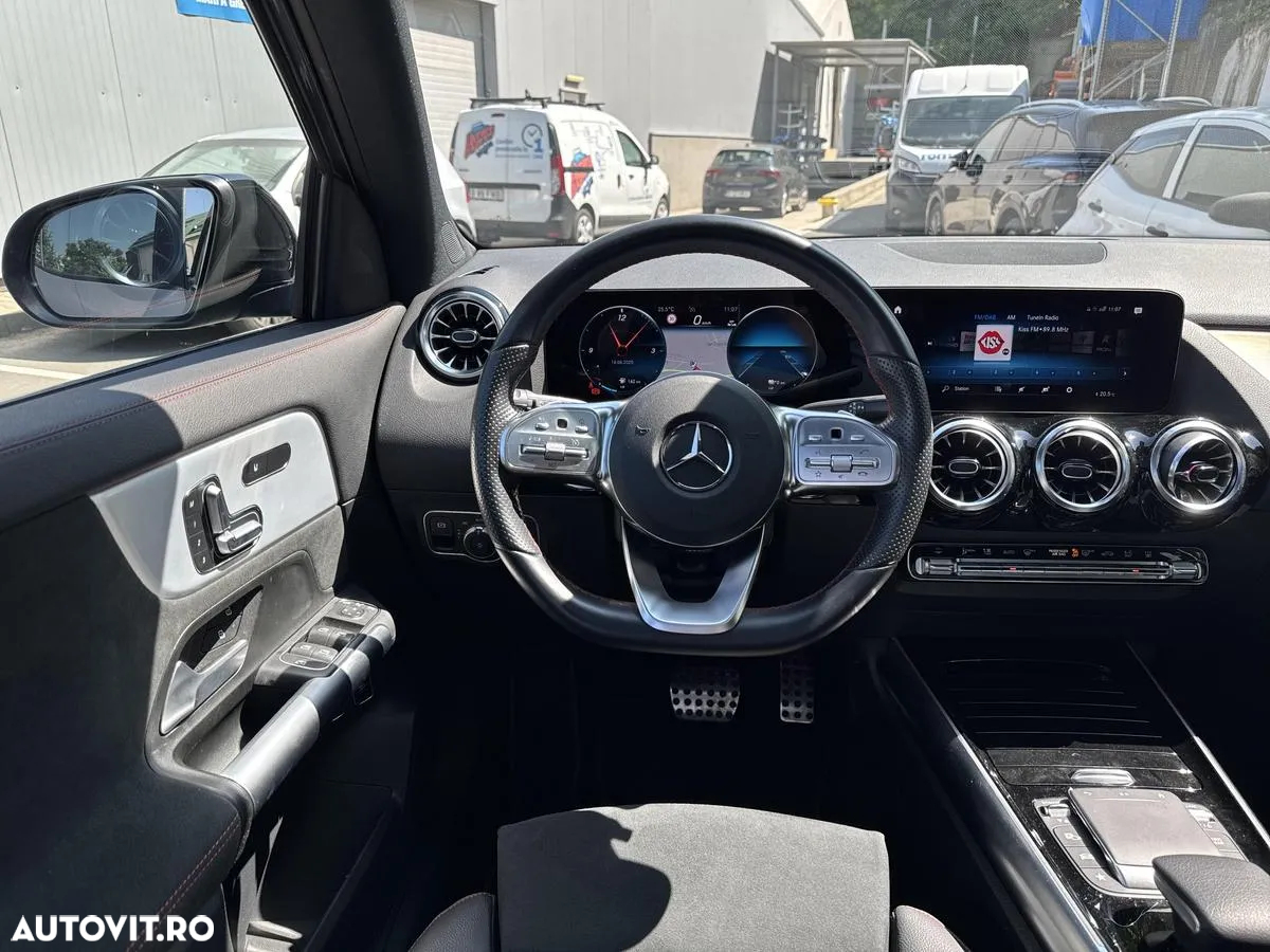 Mercedes-Benz GLA 250 e - 22