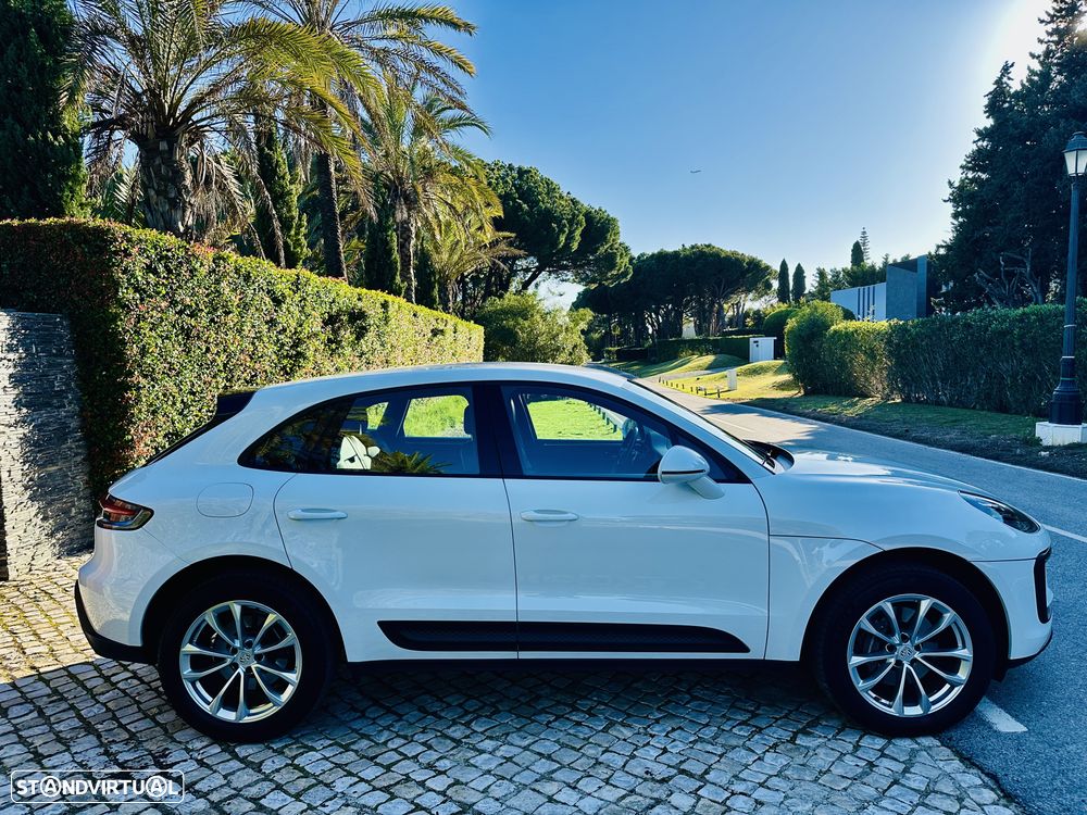 Porsche Macan Standard - 12