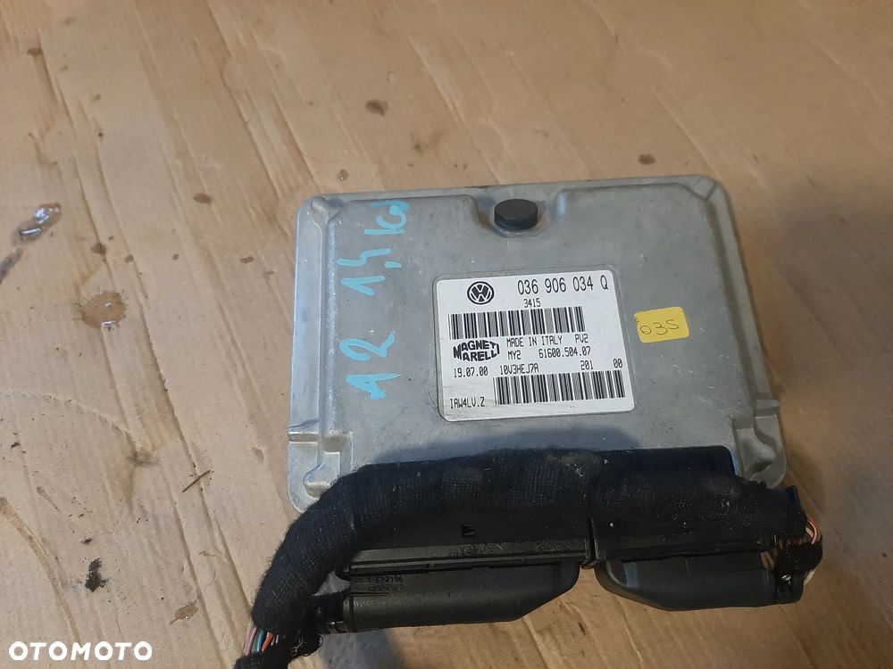 Sterownik silnika komputer AUDI A2 1.4   036906034Q - 1