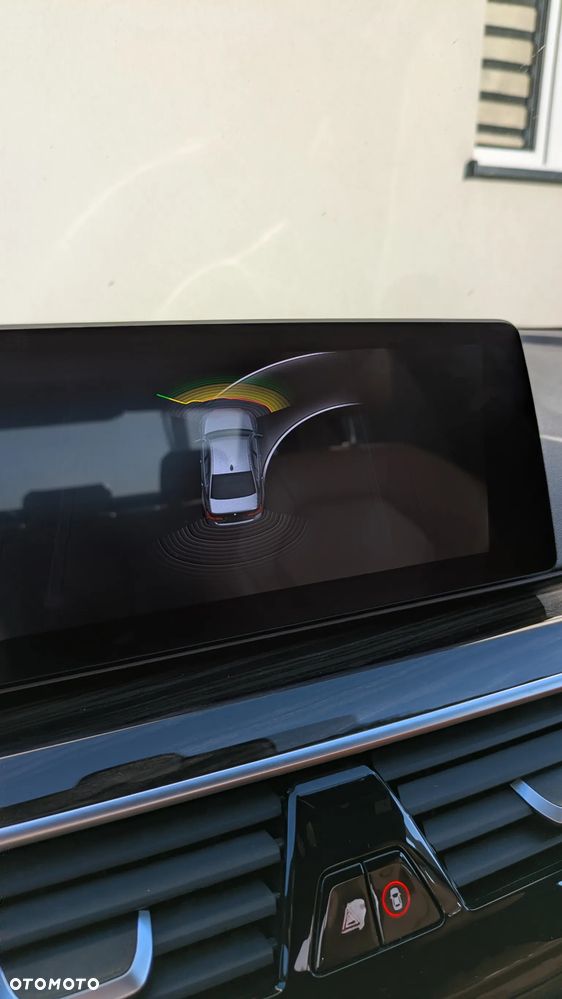 BMW Seria 5 530i xDrive Sport Line - 26
