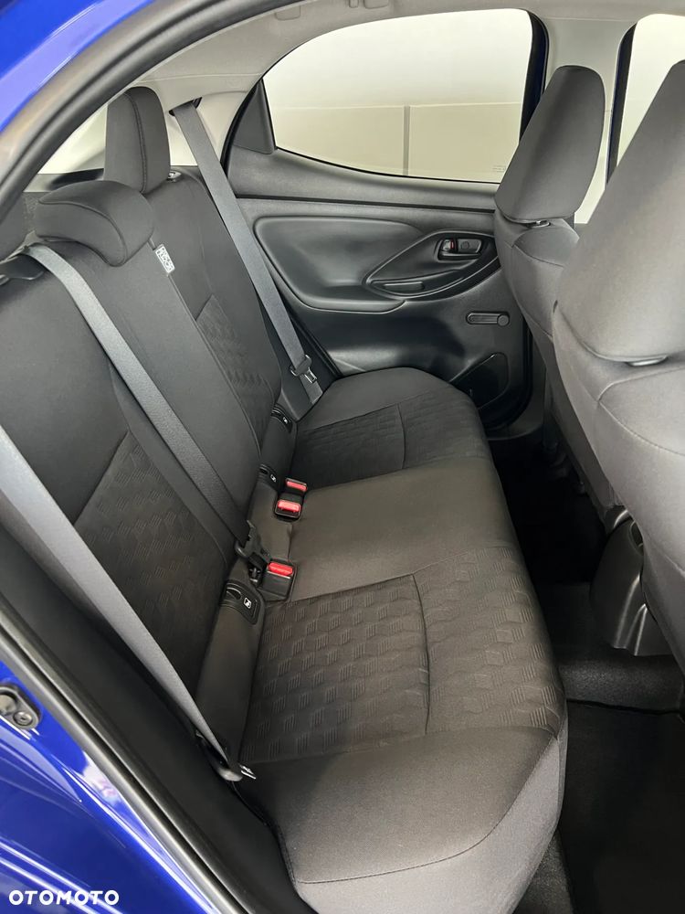 Toyota Yaris 1.5 Active - 17