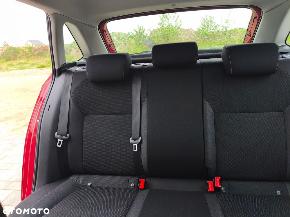 Skoda RAPID Spb 1.2 TSI Style - 5