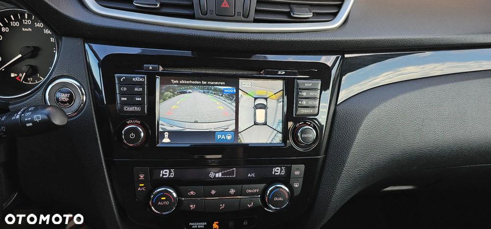 Nissan Qashqai 1.6 dCi TEKNA+ - 7