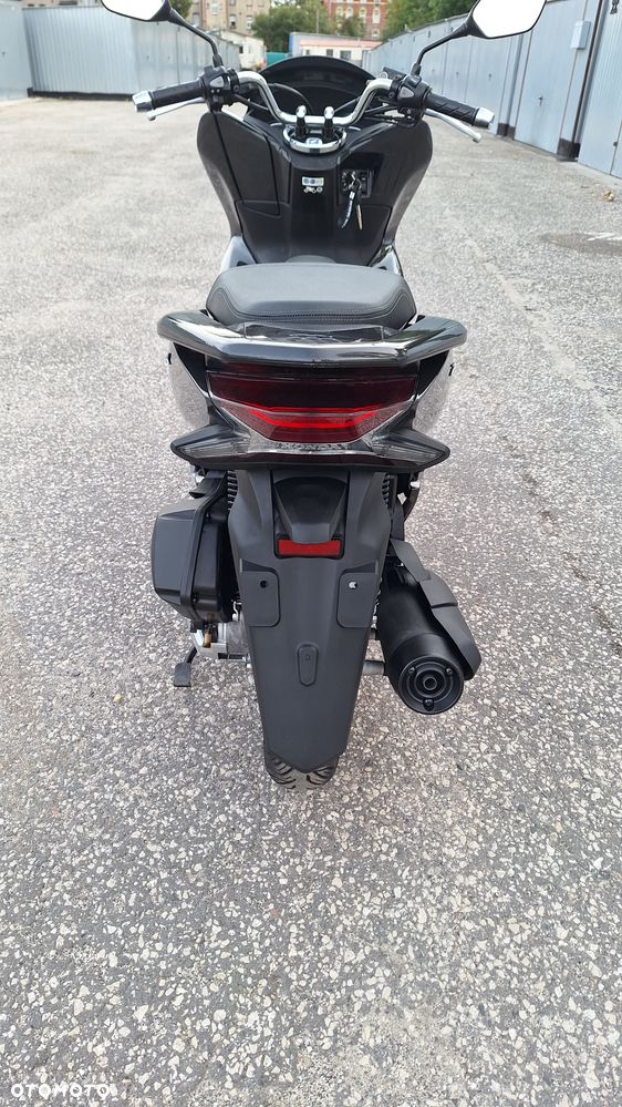 Honda PCX - 10