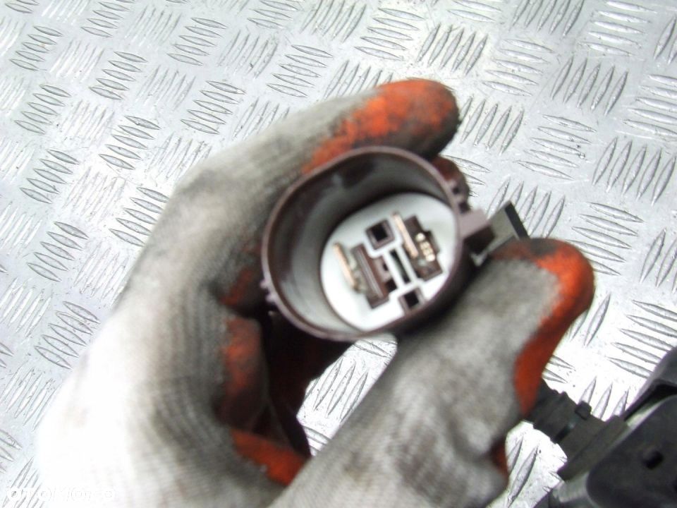 VOLVO V50 1.6 D2 BATERIA AKUMULATOR 31296667 - 3