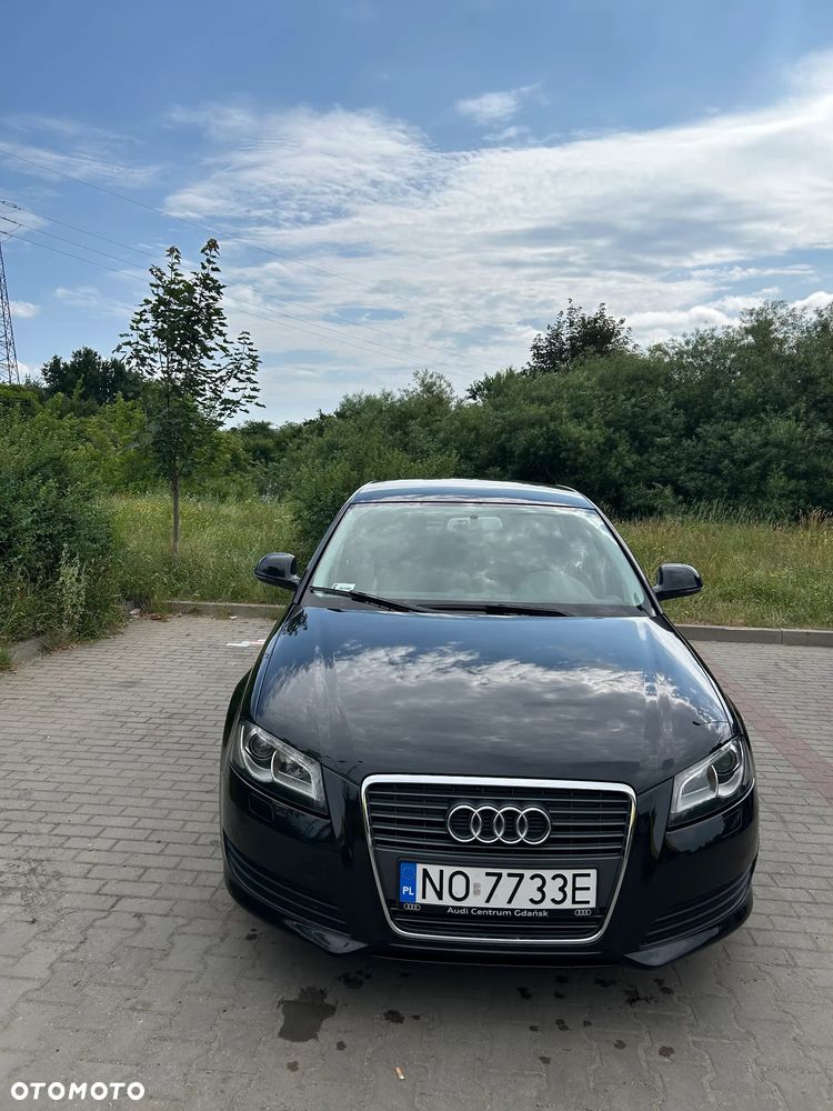 Audi A3 Sportback - 2