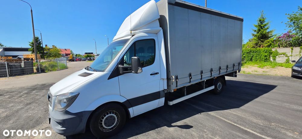 Mercedes-Benz SPRINTER - 2