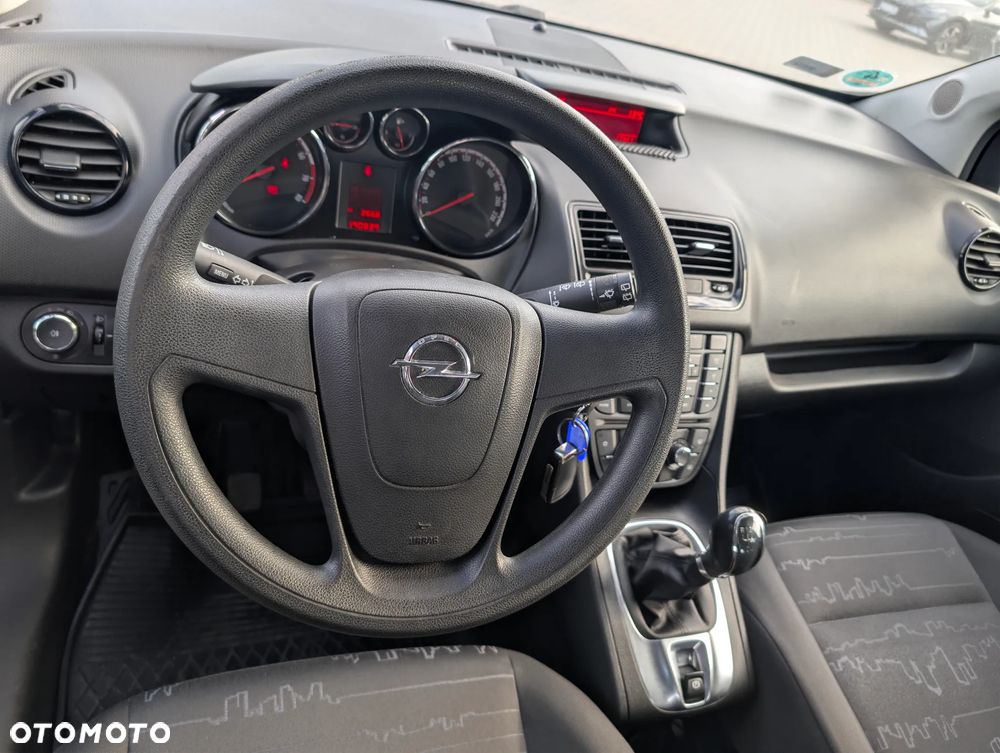 Opel Meriva 1.4 Essentia - 10