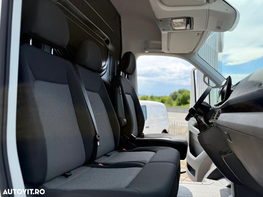 Volkswagen Crafter - 18