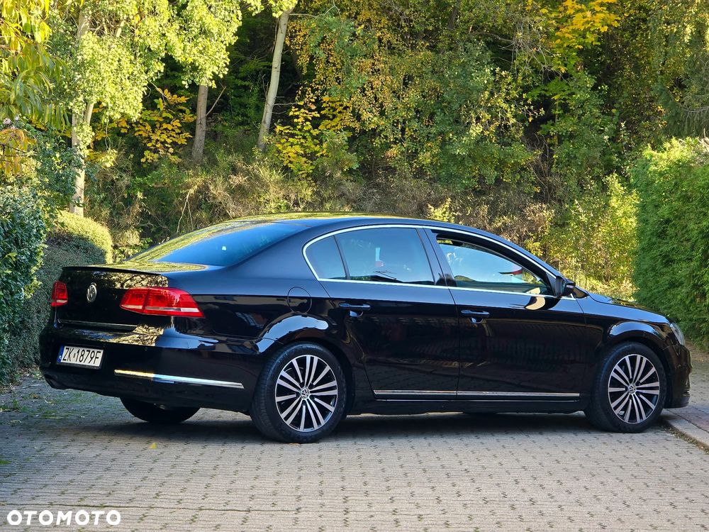 Volkswagen Passat 2.0 TDI Highline DSG - 4