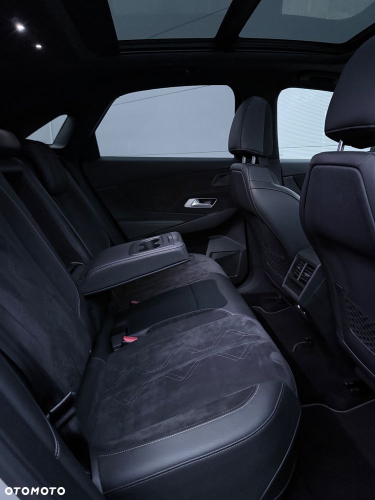 DS Automobiles DS 7 Crossback 1.6 E-Tense Performance Line + - 30