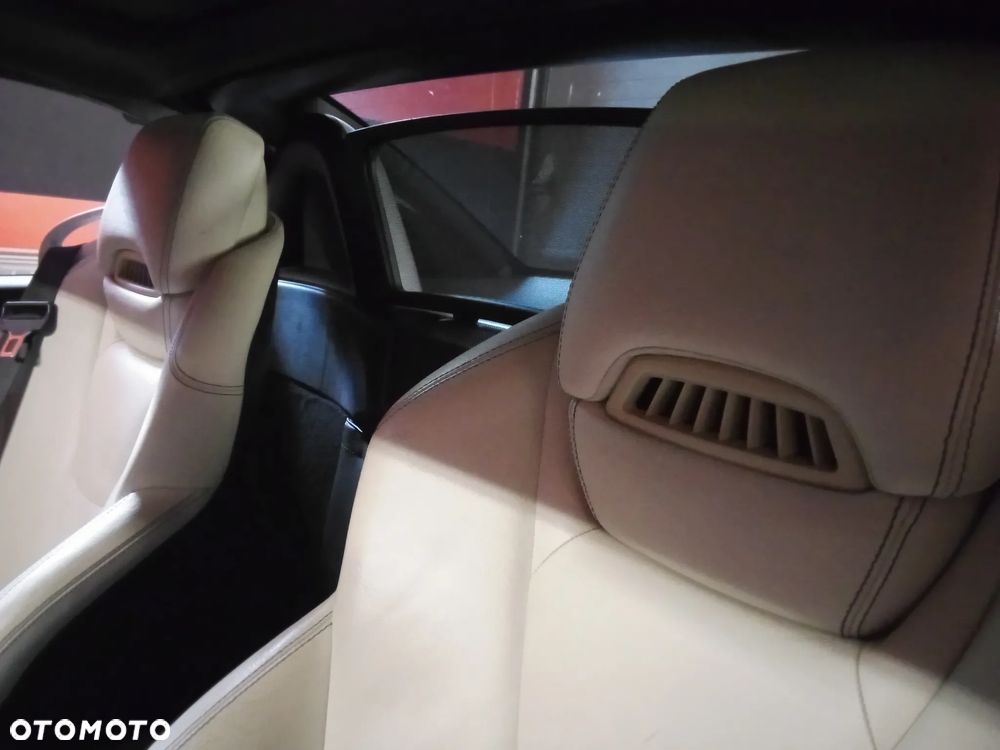 Mercedes-Benz SLK 250 (BlueEFFICIENCY) 7G-TRONIC - 19