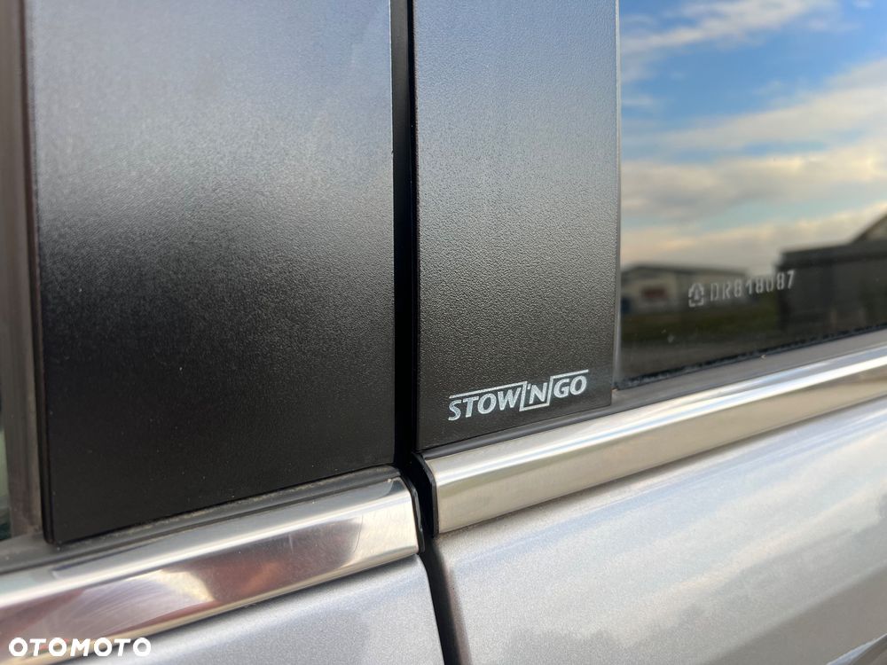 Lancia Voyager 2.8 Multijet 16v Platinum - 16