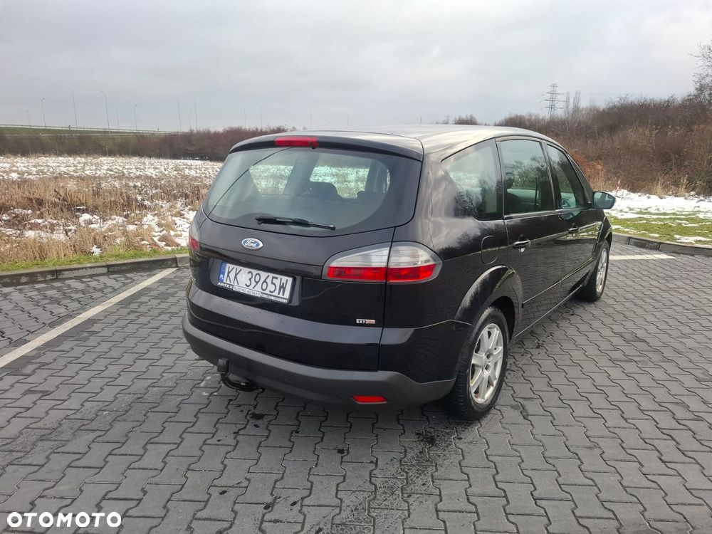 Ford S-Max 2.0 TDCi DPF Ambiente - 9