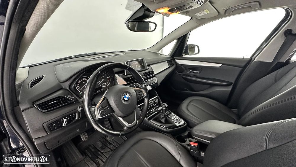 BMW 216 Active Tourer d Corporate Edition Business Edition - 25