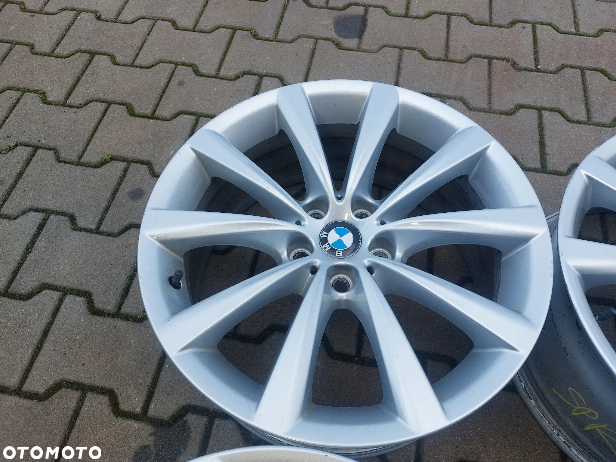 BMW 5 G30 G31 STYLING 642 FELGI 18 8J ET30 5X112 ORYGINAŁ ! 6867338 JAK NOWE! - 5