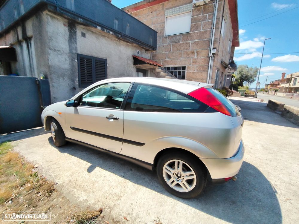 Ford Focus 1.8 TDdi Trend - 2