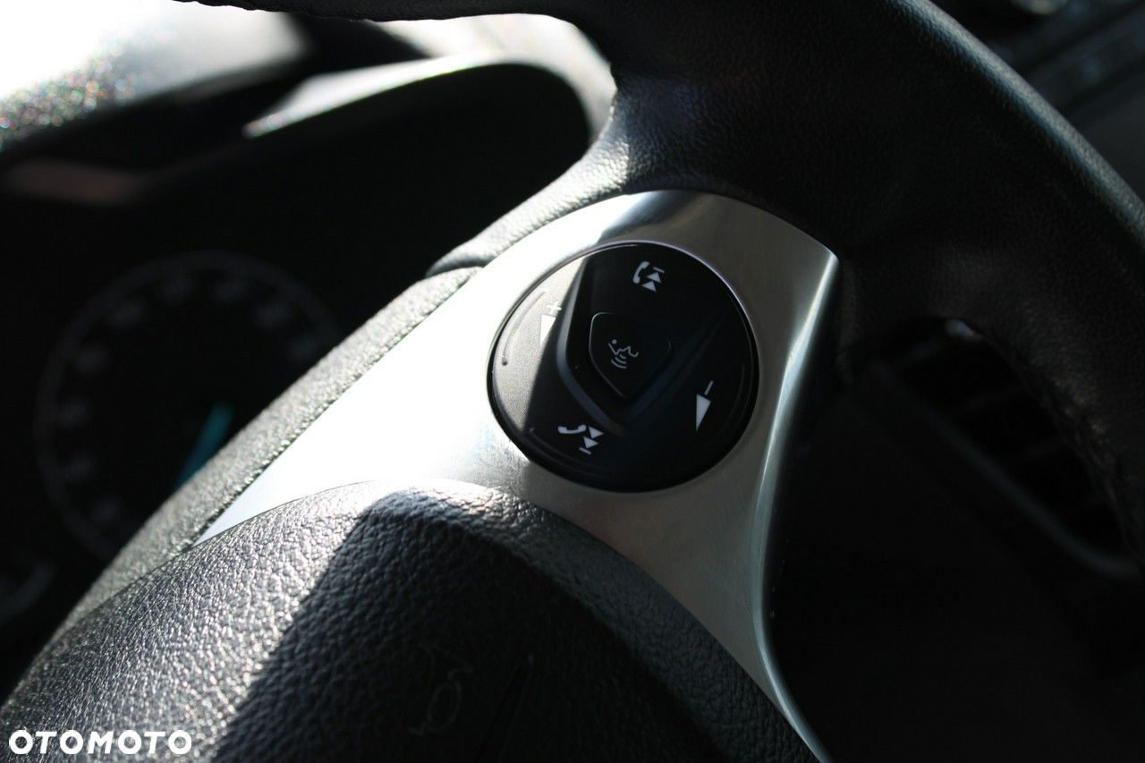 Ford Transit Connect - 19