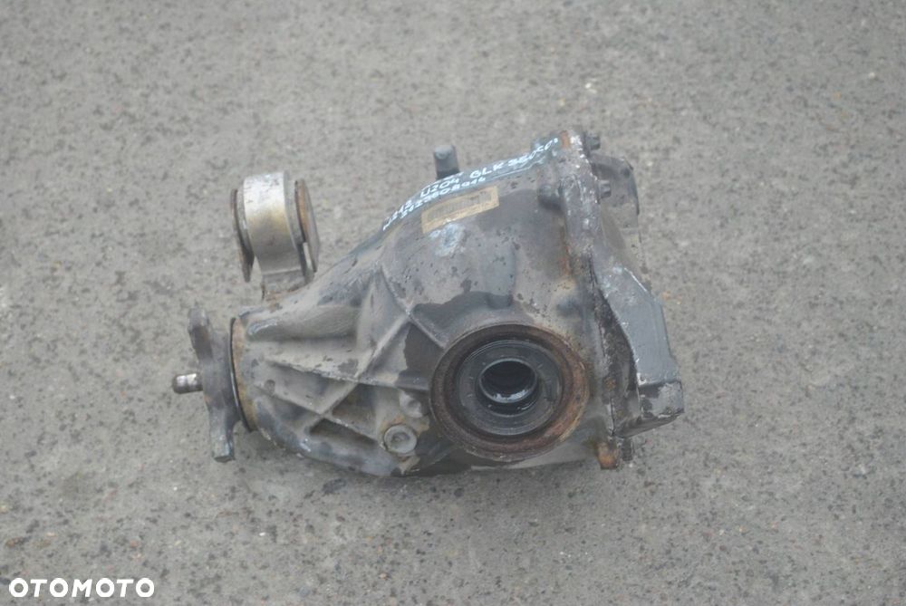 MOST DYFER DYFERENCJAŁ MERCEDES-BENZ X204 W212 W204 2123508914 - 2