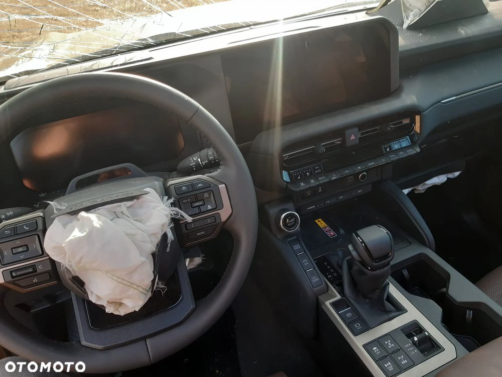 Toyota Land Cruiser LC 2.8 D-4D Prestige - 13