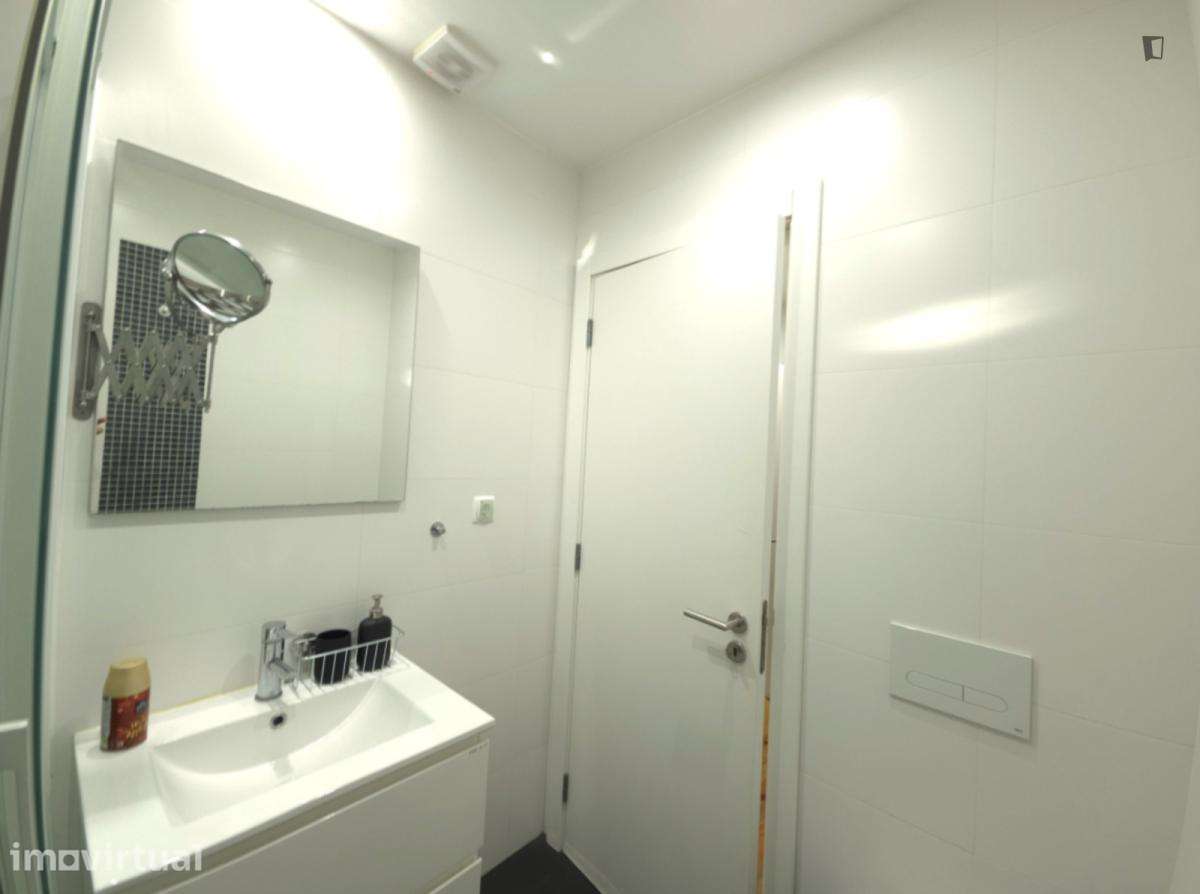 Apartamento com 1 quartos - localizado em Setubal - Grande imagem: 2/25