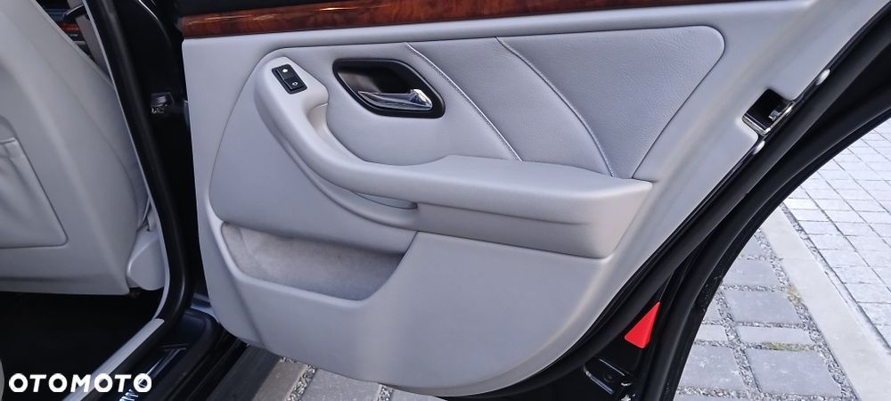 BMW Seria 5 - 36
