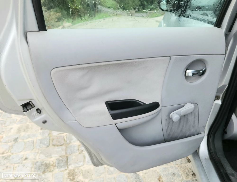 Citroën C3 1.1 Exclusive - 19