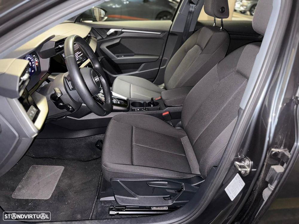 Audi A3 Sportback - 2