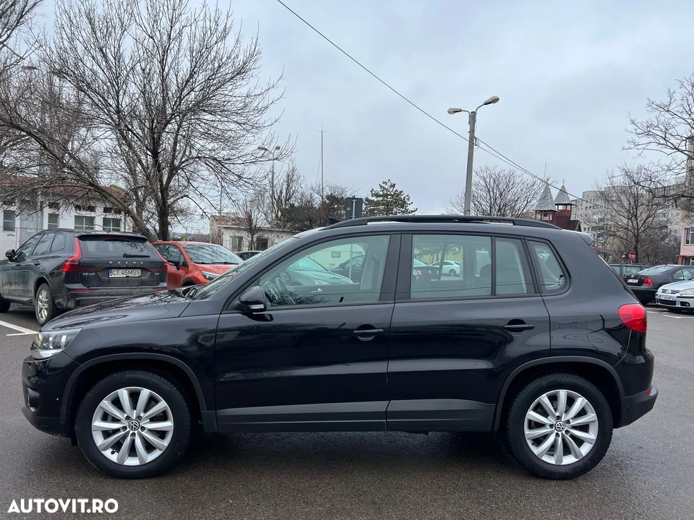 Volkswagen Tiguan 2.0 TDI SCR BlueMotion Technology Sport & Style - 29