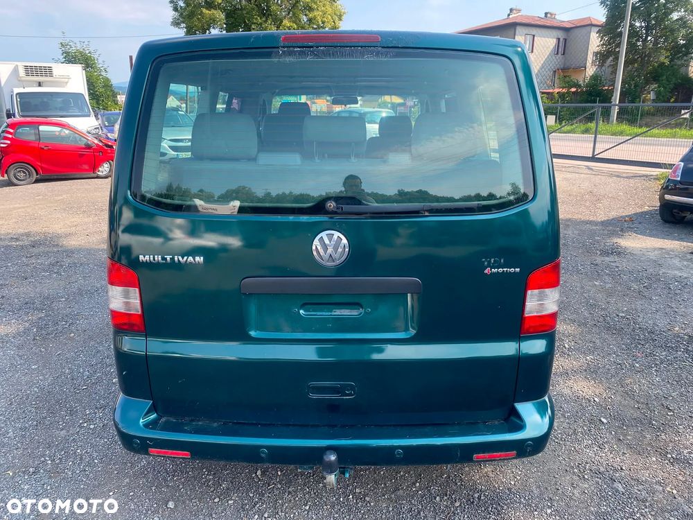 Volkswagen Multivan - 4