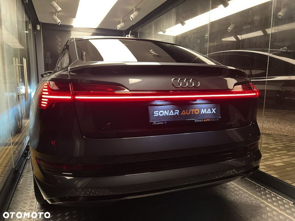 Audi e-tron Sportback - 12