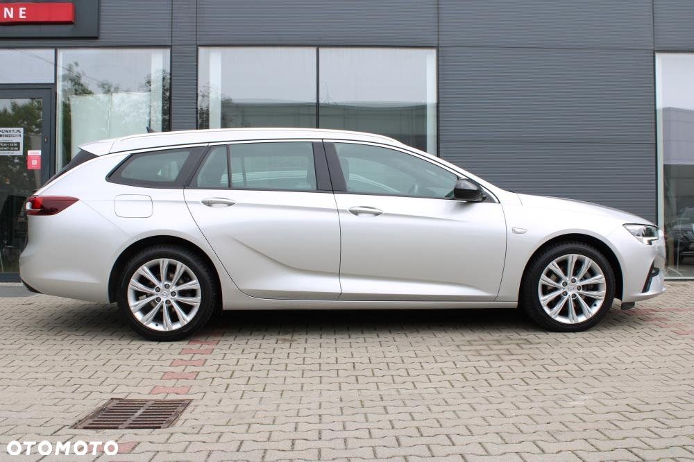 Opel Insignia - 4