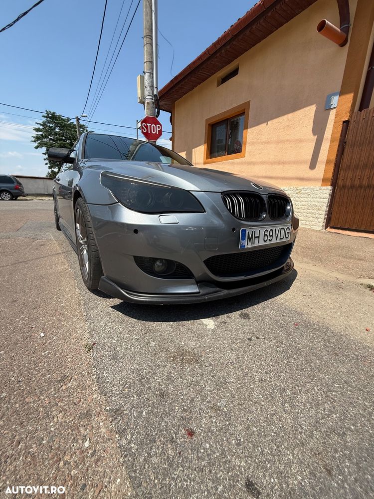 BMW Seria 5 520d - 7