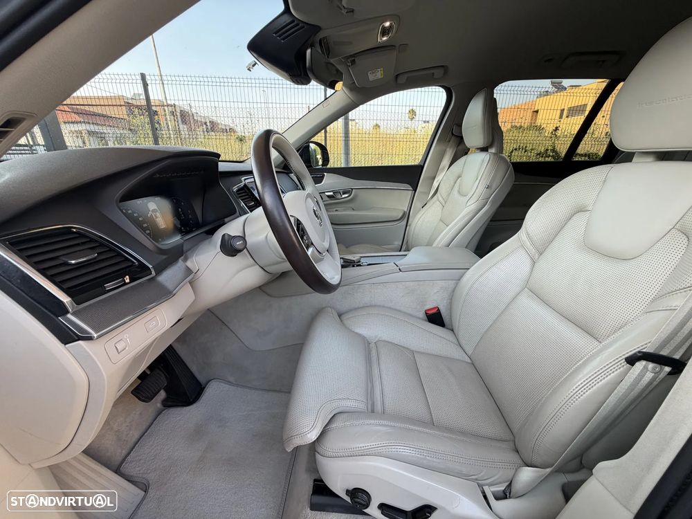 Volvo XC 90 2.0 D4 Inscription - 22