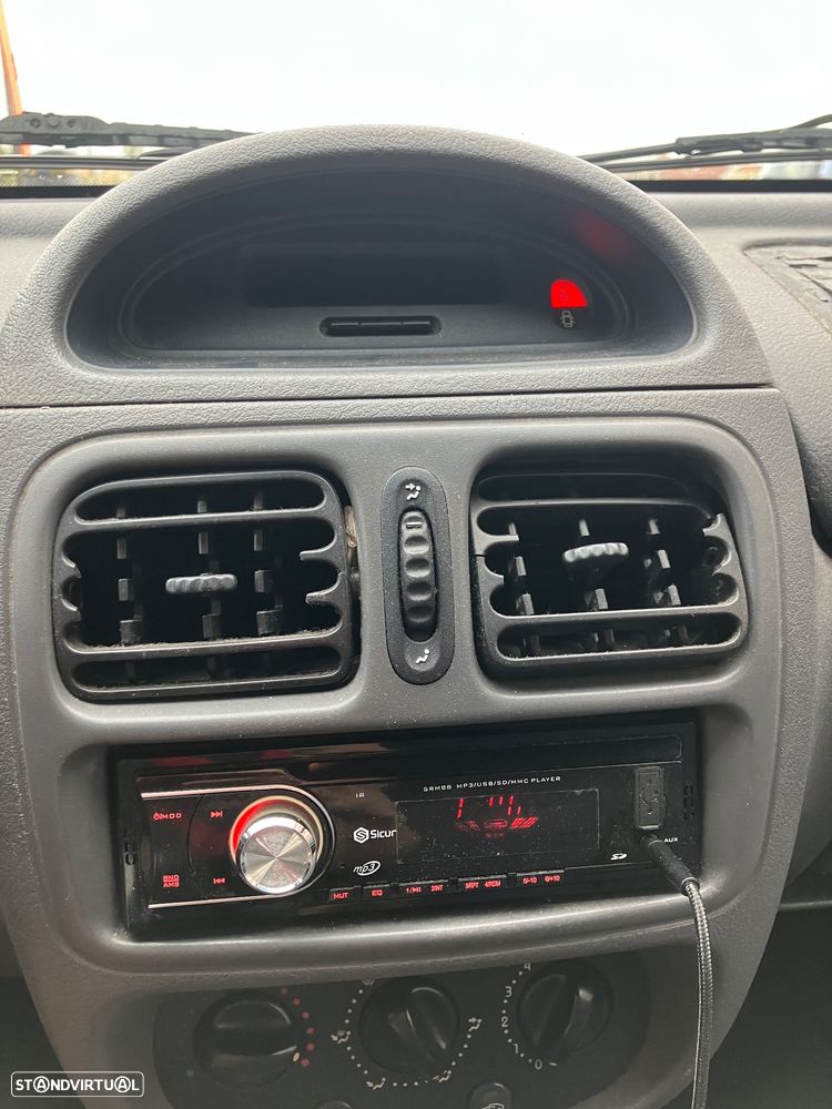 Renault Clio 1.2 RN - 14