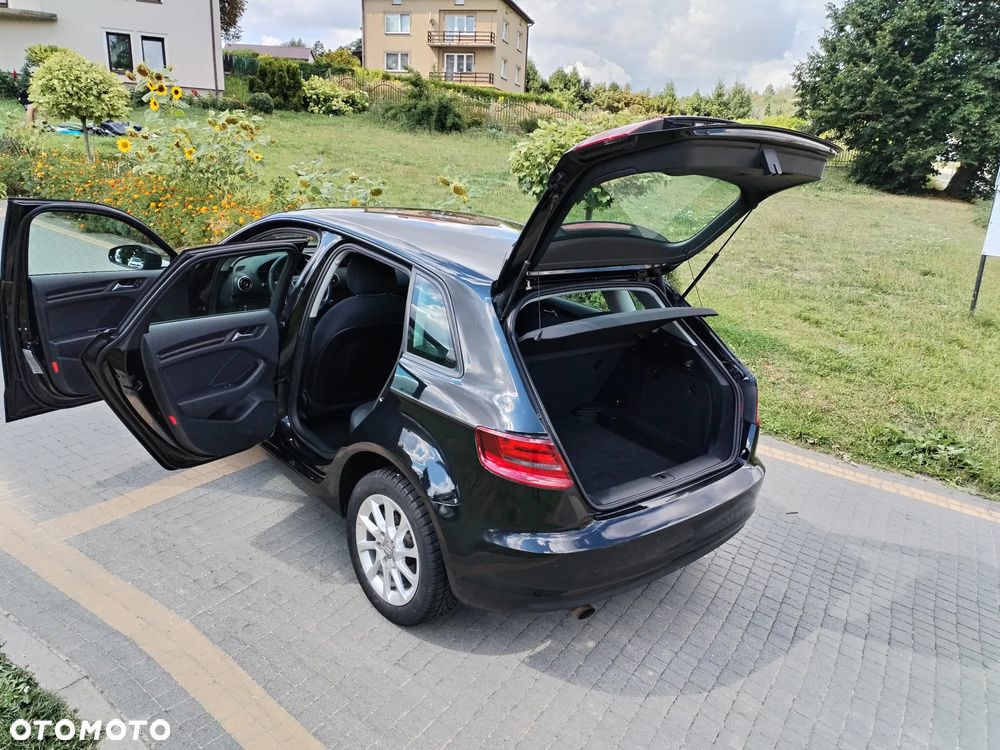 Audi A3 Sportback - 40