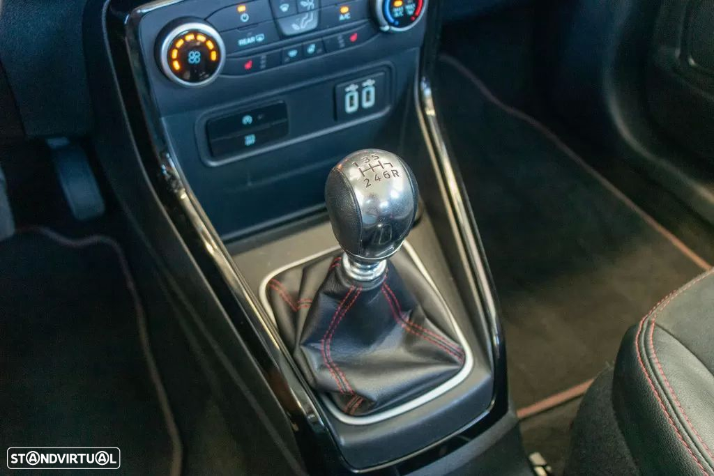 Ford EcoSport 1.0 EcoBoost ST-LINE - 11
