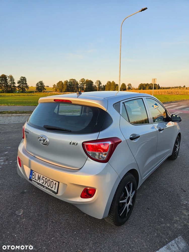 Hyundai i10 - 11